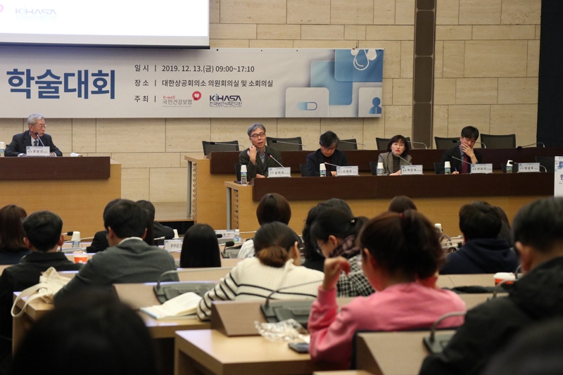 제11회 한국의료패널 학술대회-16
