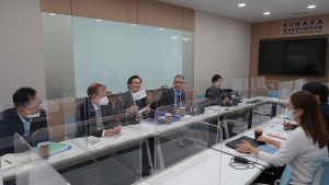 OECD Expert Group Visits KIHASA-5