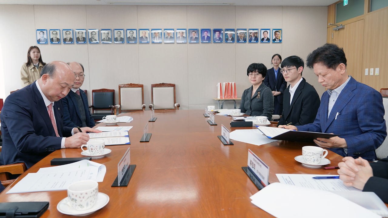 KIHASA Signs MOU with Korea University Sejong Campus-6