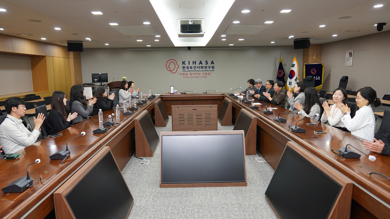 [희망2026나눔캠페인] '이웃사랑 실천 우수기관' 감사패 전달식 -4